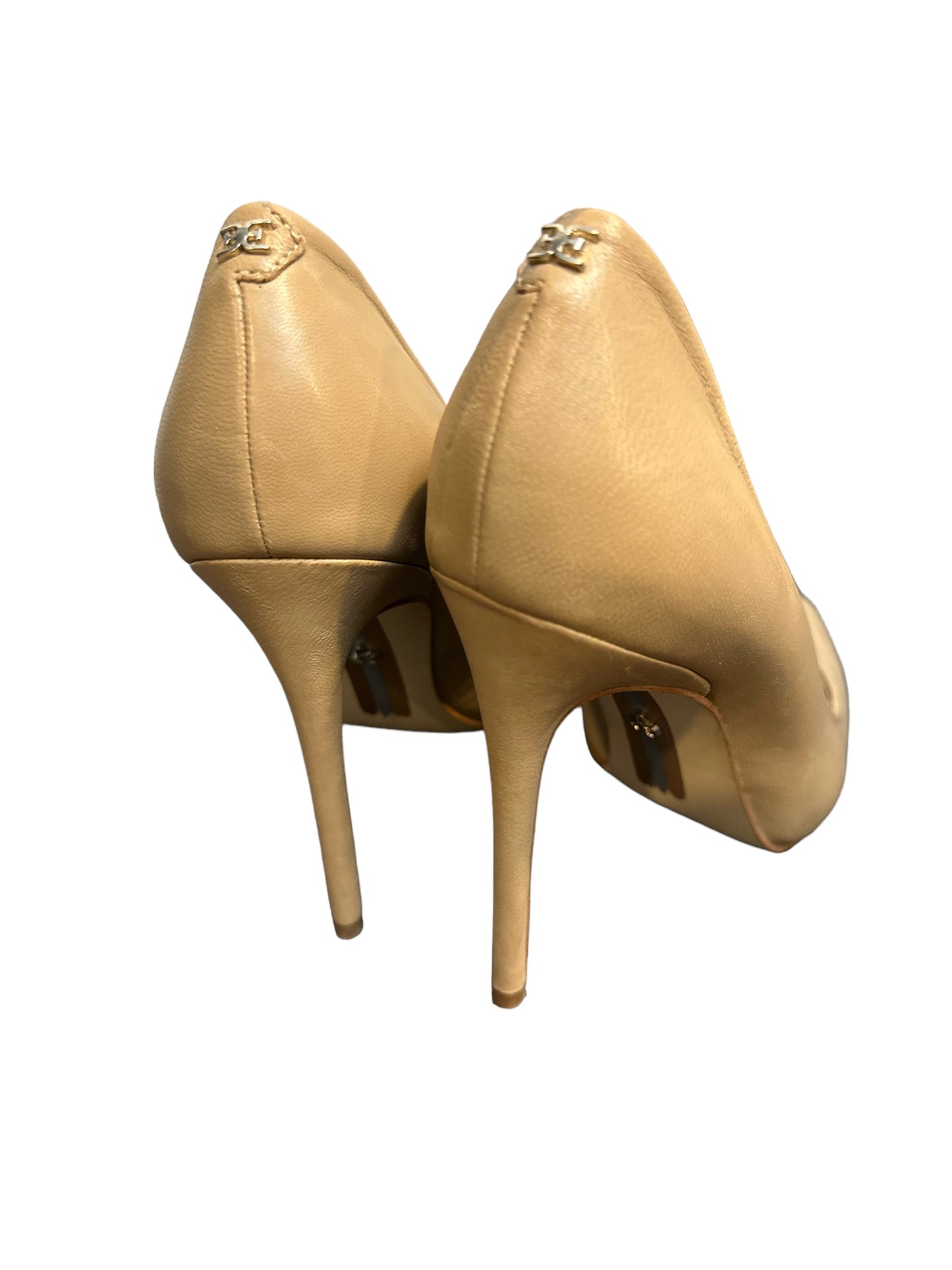 Zapatos de salón de cuero color nude con punta en punta de Sam Edelman