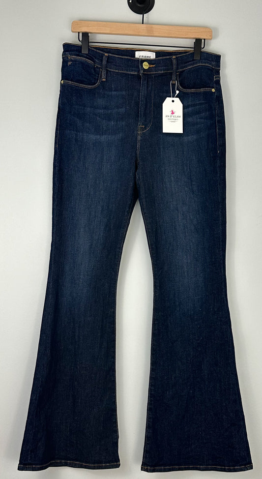 Frame Le Pixie High Flare Dark Jean