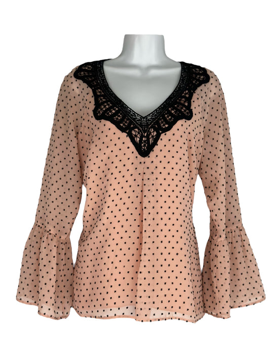 DR2 Blouse - Salmon & Black Neck
